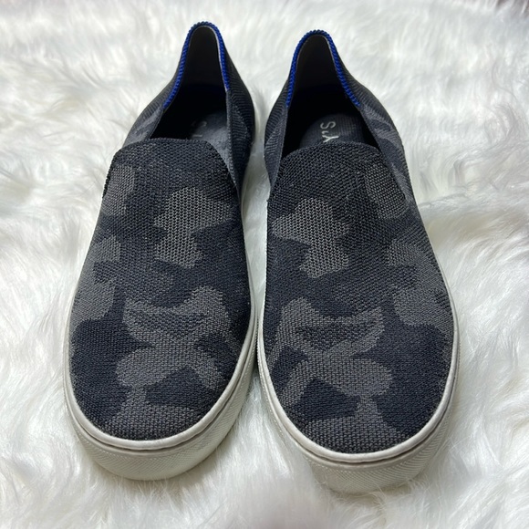 Rothy’s | The Original Slip-On | Grey Camo | Size 8 - Picture 1 of 5